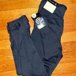 Black cropped champion leggings